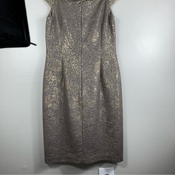 David Meister | Embroidered Cap Sleeve Cocktail Dress | Size 8 - Picture 4 of 15